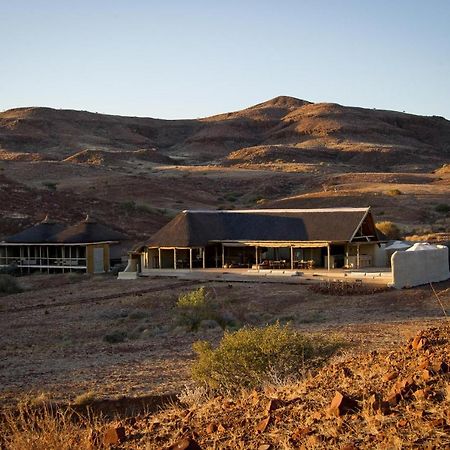 Вілла Wilderness Safaris Damaraland Camp Twyfelfontein Екстер'єр фото