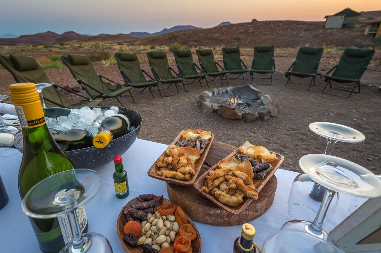 Вілла Wilderness Safaris Damaraland Camp Twyfelfontein Екстер'єр фото